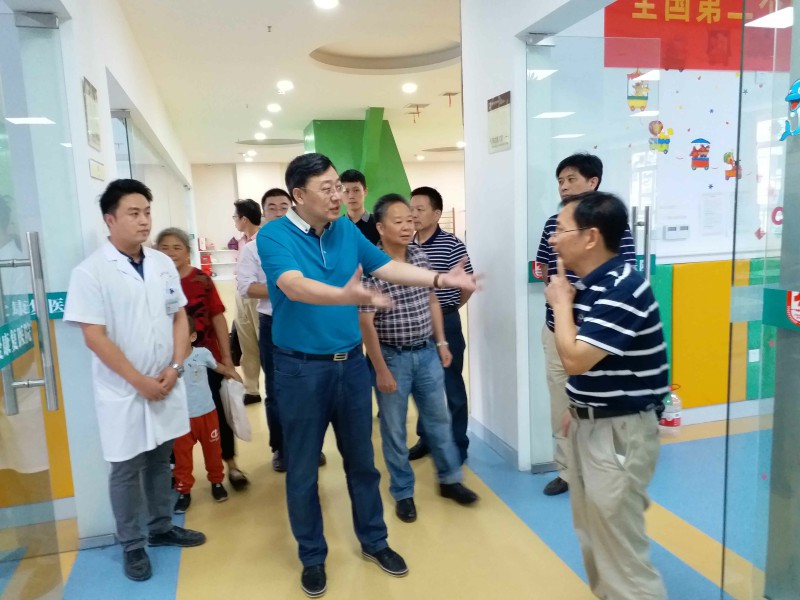 乐鱼手机网页版登录入口-乐鱼（中国）集团苏德辉总经理莅临湘西博爱康复医院调研考察