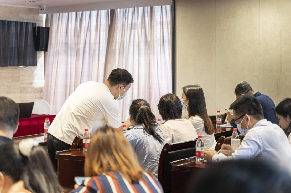 乐鱼手机网页版登录入口-乐鱼（中国）组织开展新闻摄影专题培训