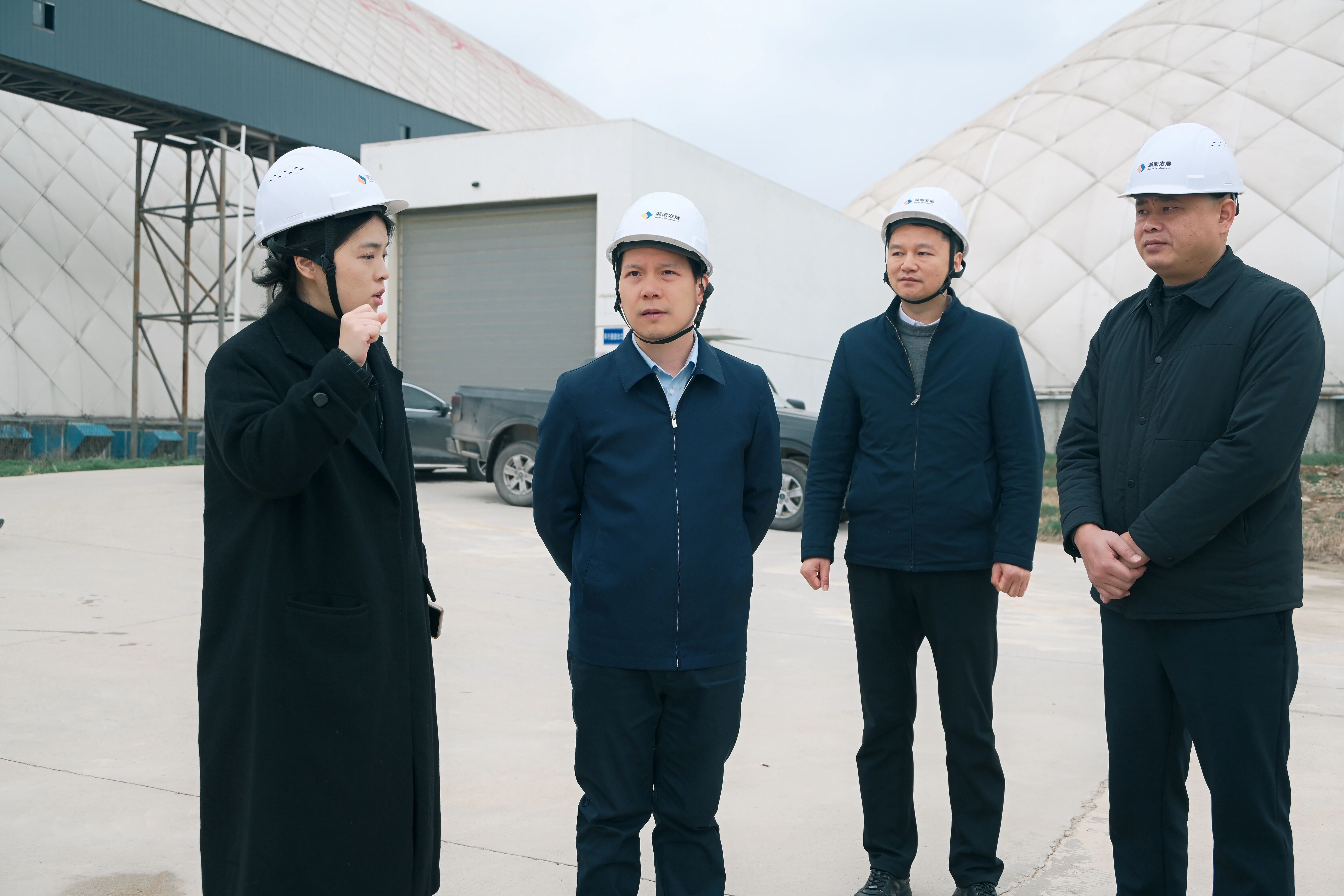 廖江华调研乐鱼手机网页版登录入口-乐鱼（中国）机制砂和砂石集散中心项目